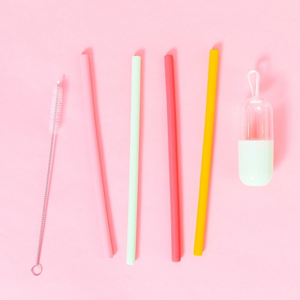Chic and Toner Silicone Straw Set in Full Bloom